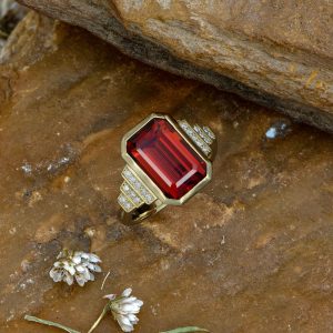 Or jaune, Spessartite, Diamants