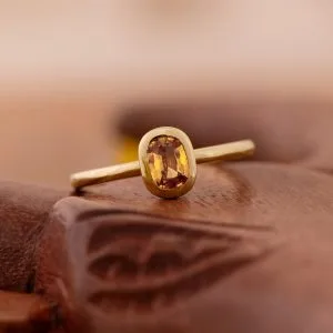 Or jaune, Saphir jaune