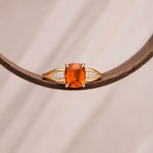 Or jaune, Spessartite, Diamants