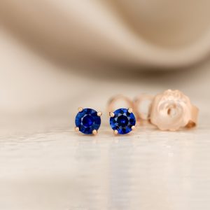 Or rose, Saphirs bleus