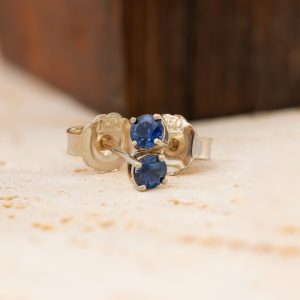 Or jaune, Saphirs bleus